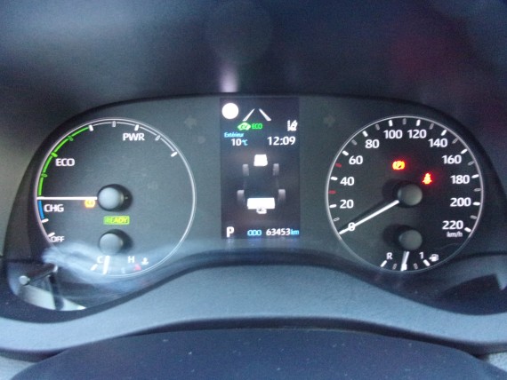 TOYOTA Yaris TOYOTA YARIS-010.jpg